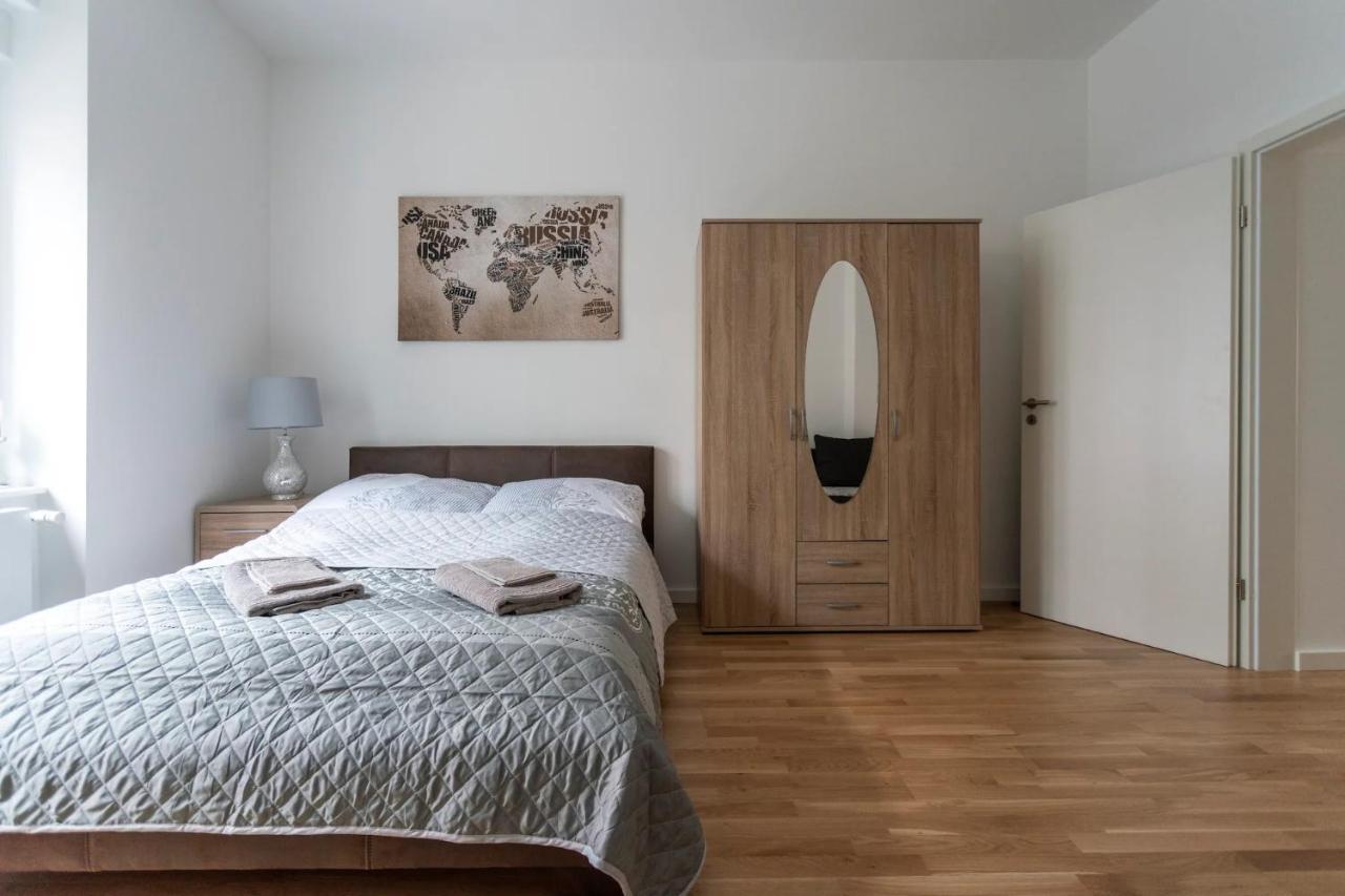 A Stylish Apartment In The Center Of True Berlino Esterno foto