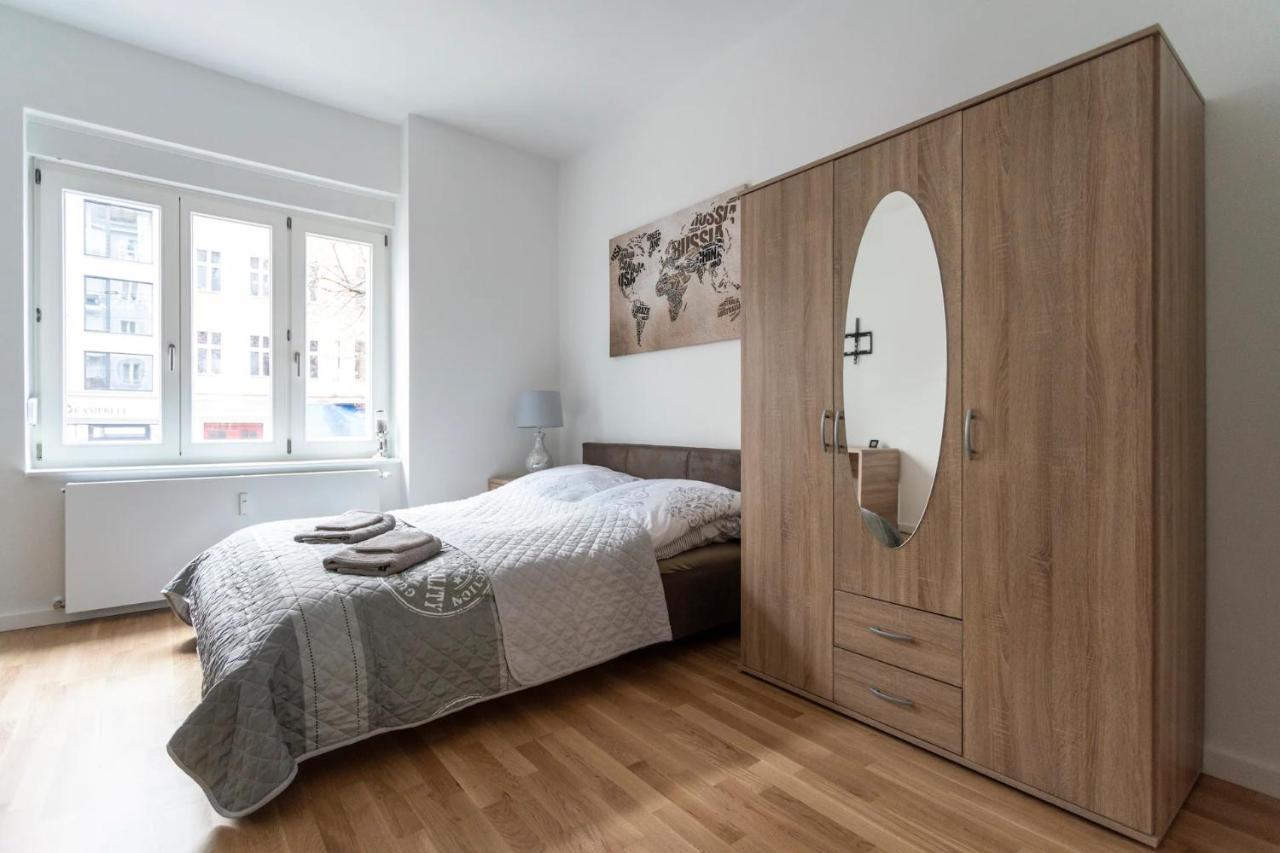 A Stylish Apartment In The Center Of True Berlino Esterno foto